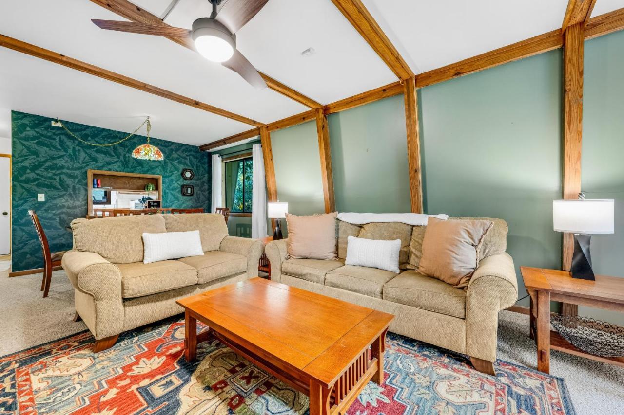 Laurel Haven Apartment Banner Elk Bagian luar foto