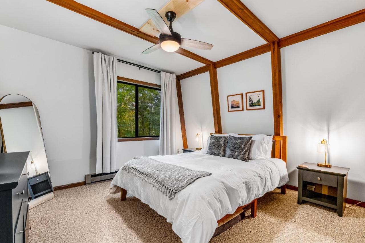 Laurel Haven Apartment Banner Elk Bagian luar foto